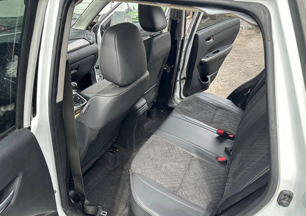 Suzuki Vitara cena 19999 przebieg: 134388, rok produkcji 2019 z Września małe 46